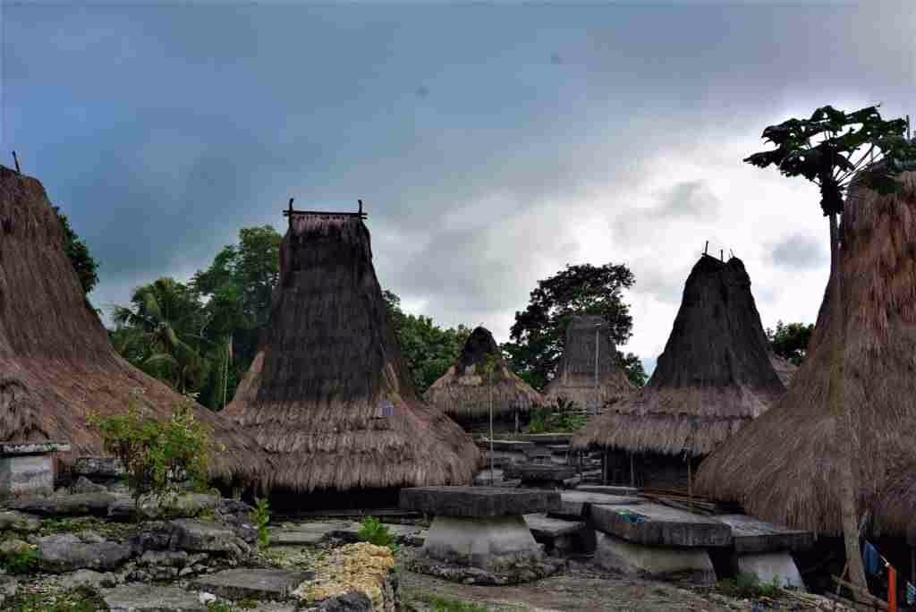 Eksplorasi Surga Tersembunyi di Timur Indonesia