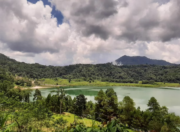 Pesona Wisata Alam Sulawesi Utara yang Menyegarkan