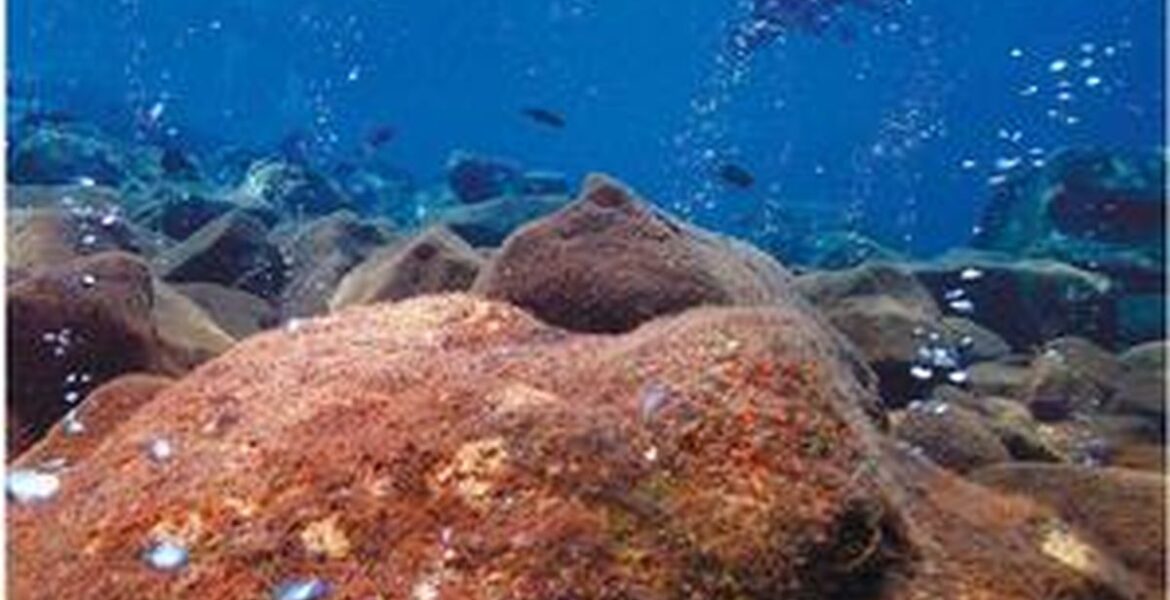 Banua Wuhu, Gunung Api Bawah Laut di Kepulauan Sangihe